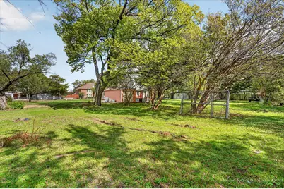 906 King Avenue, Irving, TX 75060 - Photo 4