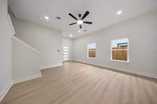 1630 Bessie St, Fort Worth, TX 76104 - Photo 8