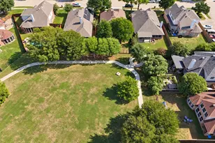 6831 Landing Dr, Grand Prairie, TX 75054 - Photo 26