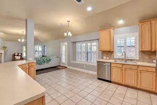 6831 Landing Dr, Grand Prairie, TX 75054 - Photo 6