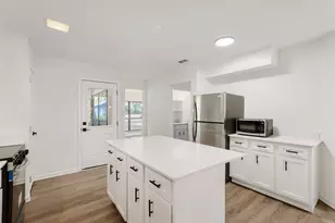 5812 Winding Woods Trail, Dallas, TX 75227 - Photo 14