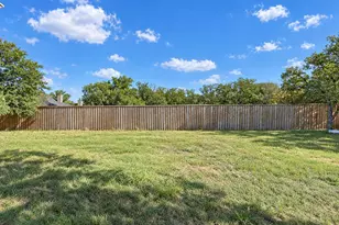 196 Bridwell Ln, Runaway Bay, TX 76426 - Photo 32