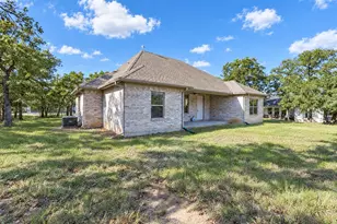 196 Bridwell Ln, Runaway Bay, TX 76426 - Photo 34
