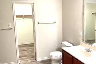 2011 Limestone Dr, Grand Prairie, TX 75052 - Photo 14
