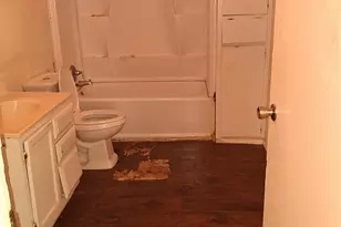 319 W Moore St, Sherman, TX 75090 - Photo 6