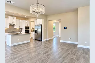 3628 W Walnut Ridge Drive, Grand Prairie, TX 76065 - Photo 10