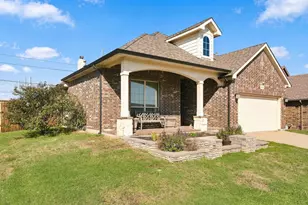 12701 Diamond Peak Dr, Fort Worth, TX 76177 - Photo 2