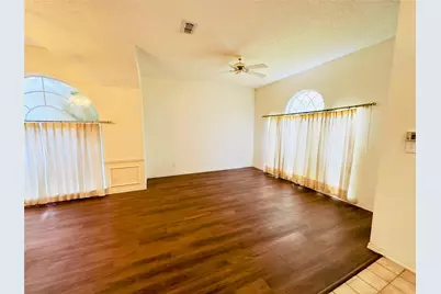 4002 Stonecastle Drive, Garland, TX 75044 - Photo 10