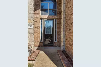 1129 Northlake Drive, DeSoto, TX 75115 - Photo 2