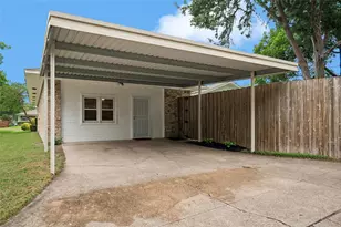 8426 Baumgarten Dr, Dallas, TX 75228 - Photo 34