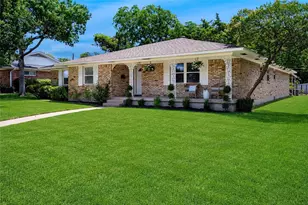 8426 Baumgarten Dr, Dallas, TX 75228 - Photo 2
