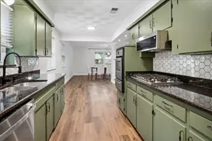 8426 Baumgarten Dr, Dallas, TX 75228 - Photo 8
