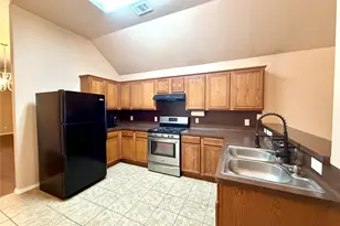9016 Warren Dr, McKinney, TX 75071 - Photo 6