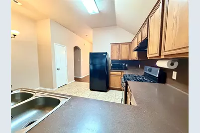 9016 Warren Drive, McKinney, TX 75071 - Photo 8