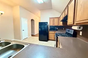 9016 Warren Dr, McKinney, TX 75071 - Photo 8