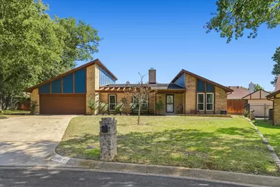 1001 Sean Court, Hurst, TX 76053 - Photo 1