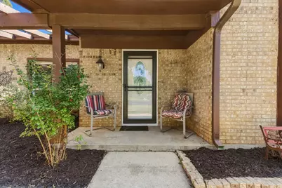 1001 Sean Court, Hurst, TX 76053 - Photo 4
