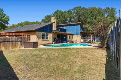 1001 Sean Court, Hurst, TX 76053 - Photo 24