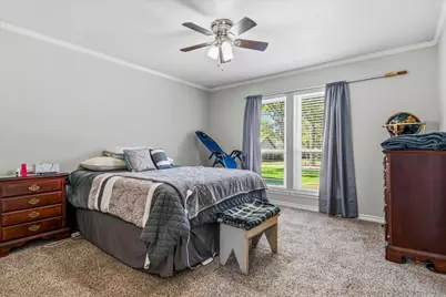 1001 Sean Court, Hurst, TX 76053 - Photo 16
