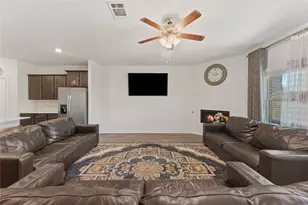 6225 Coal Fire Dr, Garland, TX 75043 - Photo 4