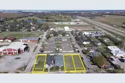 417 E 5th Street, Ferris, TX 75125 - Photo 1