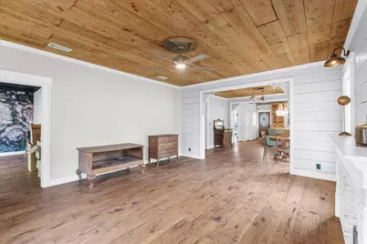 1619 Sycamore Avenue, Corsicana, TX 75110 - Photo 2