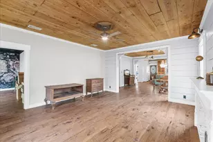 1619 Sycamore Ave, Corsicana, TX 75110 - Photo 2