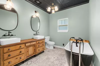 1619 Sycamore Avenue, Corsicana, TX 75110 - Photo 8