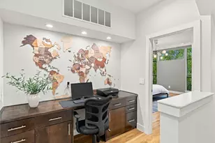 4618 Cedar Springs Rd, Dallas, TX 75219 - Photo 16
