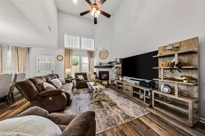 1805 Augustus Drive, Fort Worth, TX 76120 - Photo 12