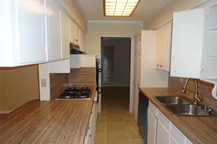 1809 Santa Clara Ct, Grand Prairie, TX 75051 - Photo 18