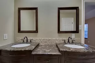 5605 Trails Edge Dr, Arlington, TX 76017 - Photo 18
