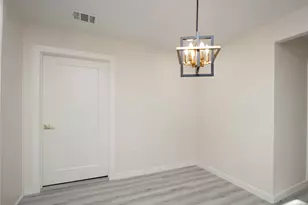 1103 N Sherman St, Ennis, TX 75119 - Photo 8