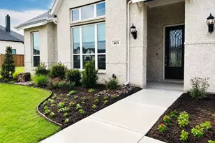4651 Spg Gdn Rd, Midlothian, TX 76065 - Photo 2