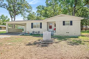 1310 Woodland Dr, Canton, TX 75103 - Photo 6