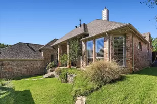 8200 Edgemont Ct, North Richland Hills, TX 76182 - Photo 36