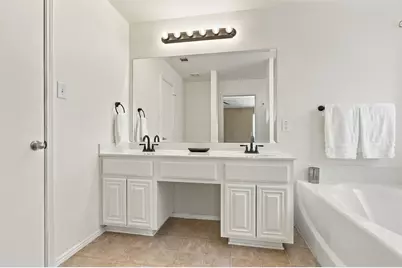 2325 Wakecrest Drive, Fort Worth, TX 76108 - Photo 16