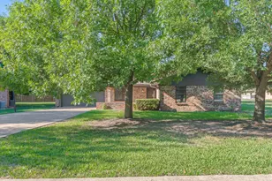 322 Juanita Ave, Wills Point, TX 75169 - Photo 1