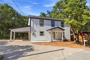 327 Boone, Alvarado, TX 76009 - Photo 1