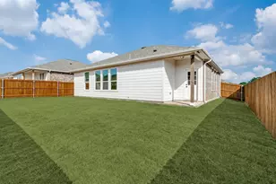 1428 Brushy Crk Dr, Cleburne, TX 76033 - Photo 2