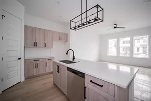 8905 Lowell St, Rowlett, TX 75089 - Photo 10