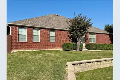 236 Bexar Drive, Lewisville, TX 75067 - Photo 4