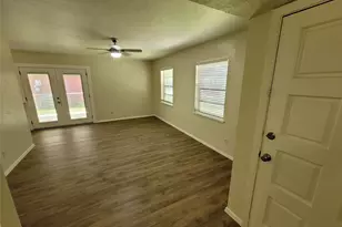 2626 Dove Meadow Dr, Garland, TX 75043 - Photo 2