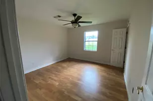 [Address not provided], Vidor, TX 77662 - Photo 8