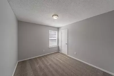 3750 Meadowbrook Drive, Fort Worth, TX 76103 - Photo 22