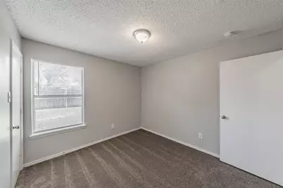 3750 Meadowbrook Drive, Fort Worth, TX 76103 - Photo 18