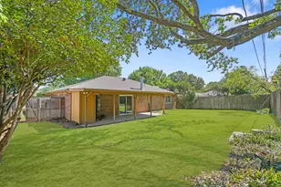 6410 Willow Springs Dr, Arlington, TX 76001 - Photo 22