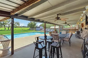 2609 Oaks Dr, Granbury, TX 76049 - Photo 34