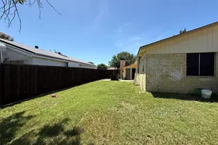 2809 Royalty Dr, Garland, TX 75044 - Photo 26