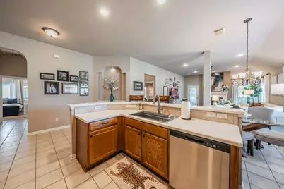 10525 Melrose Lane, Fort Worth, TX 76244 - Photo 8